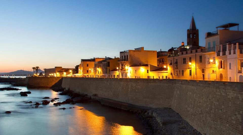 Casa Vacanze San Michele ألغيرو المظهر الخارجي الصورة